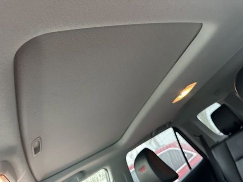 Used 2022 Toyota 4Runner TRD Off-Road Premium image 14