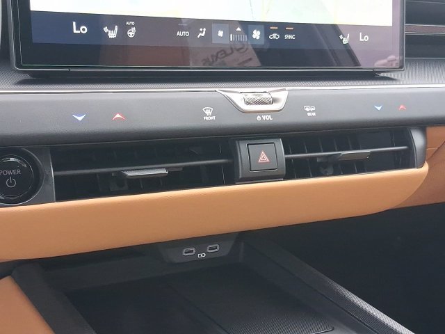 New 2026 Lexus ES 350e w/ Convenience Package FWD image 19