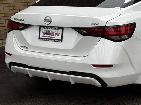Used 2024 Nissan Sentra SV image 15