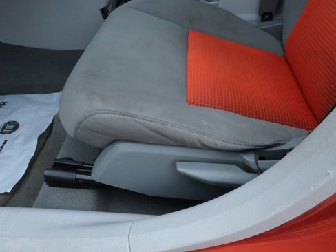 Used 2007 Dodge Caliber SXT image 23