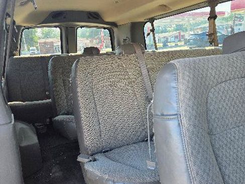 Used 2010 Chevrolet Express 3500 LT w/ LT Preferred Equipment Group RWD image 11
