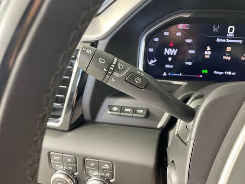 New 2026 GMC Sierra 1500 Denali w/ Technology Package AWD/4WD image 11