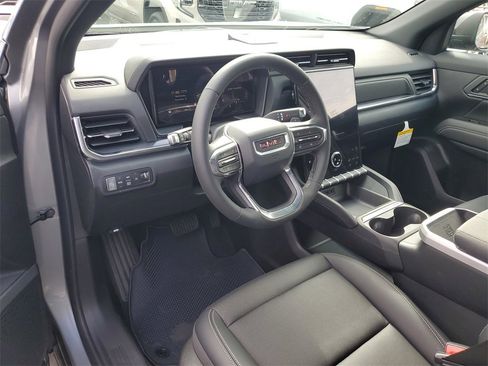 New 2026 GMC Terrain Elevation w/ Elevation Premium Package image 11