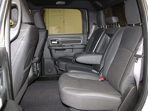 New 2026 RAM 2500 Big Horn AWD/4WD image 29
