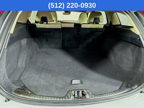 Used 2018 Volvo V60 T5 Dynamic w/ Vision Package image 32