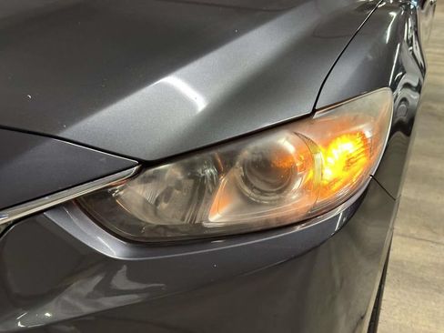 Used 2014 MAZDA MAZDA6 Touring w/ Touring Technology Package FWD image 8