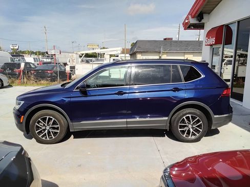 Used 2021 Volkswagen Tiguan SEL image 4