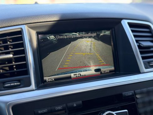 Used 2015 Mercedes-Benz ML 350 4MATIC image 12