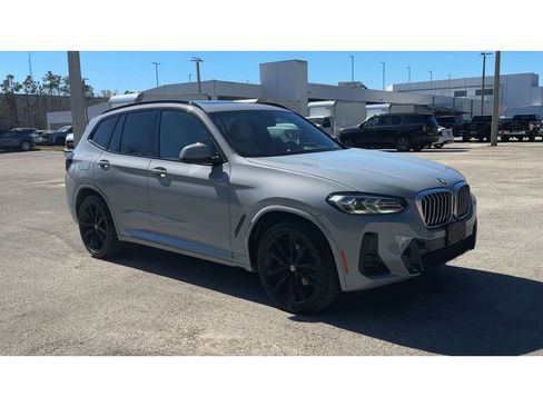 Used 2022 BMW X3 xDrive30i w/ M Sport Package image 2