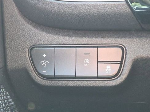 Used 2024 Kia Seltos S FWD image 25