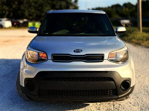 Used 2017 Kia Soul image 8
