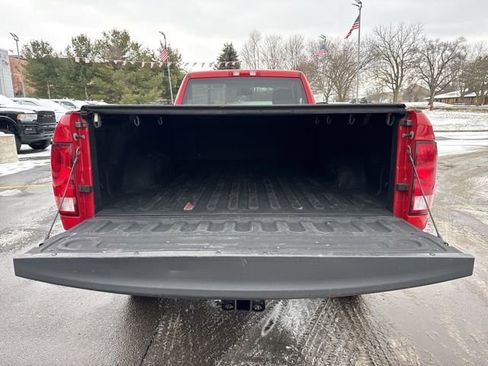 Used 2018 RAM 2500 Tradesman w/ Chrome Appearance Group image 9
