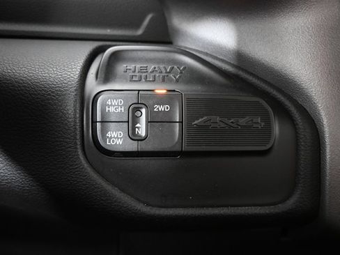 Used 2023 RAM 2500 Big Horn w/ Level 1 Equipment Group AWD/4WD image 32