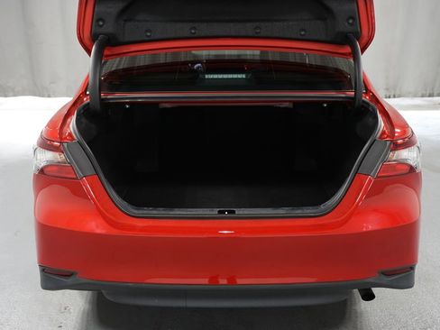 Used 2023 Toyota Camry LE image 31