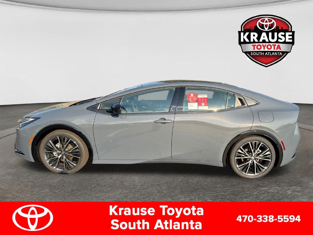 New 2027 Toyota Prius Limited w/ Limited Premium Package FWD image 4