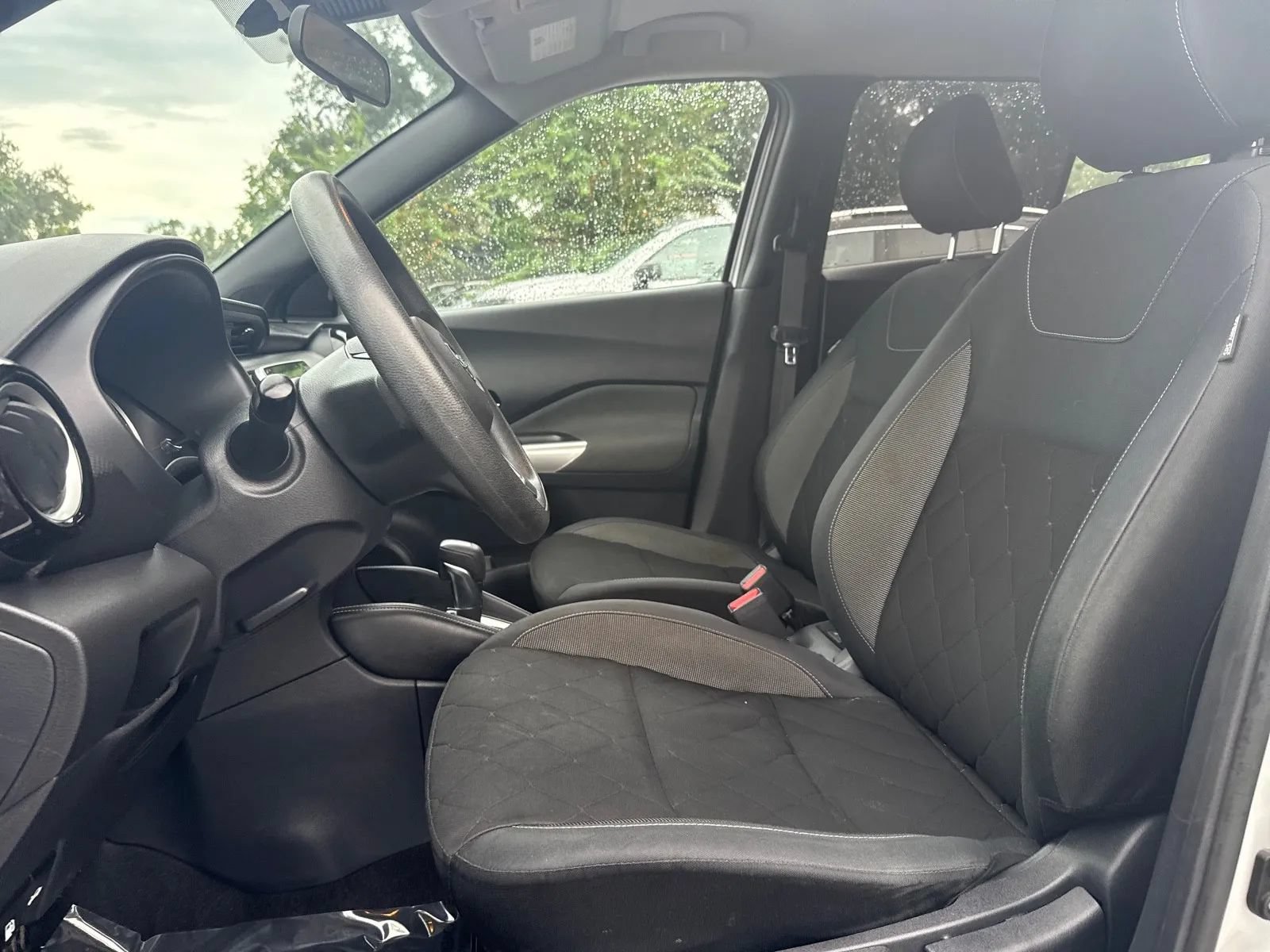Used 2020 Nissan Kicks SV FWD image 11