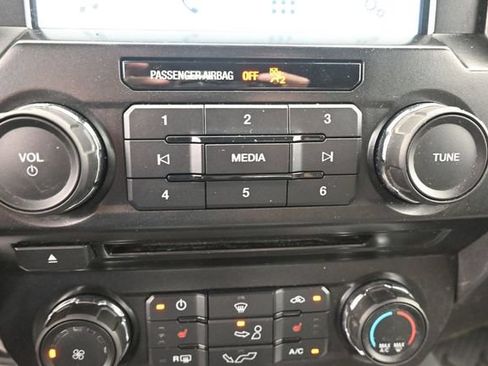 Used 2016 Ford F150 XLT w/ Equipment Group 302A Luxury AWD/4WD image 25