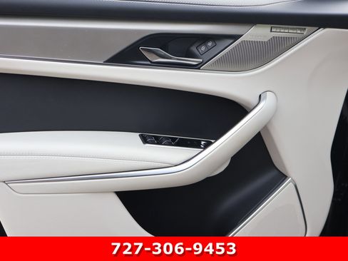 Used 2026 Jaguar F-PACE R-Dynamic S image 14