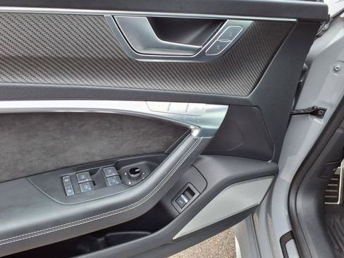 Certified 2021 Audi RS 7 Sportback w/ RS 7 Executive Package image 12