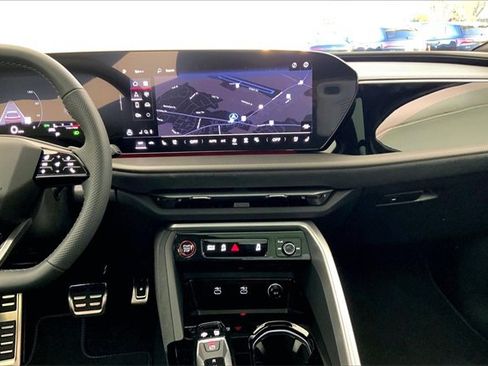 New 2025 Audi SQ5 Premium Plus image 8
