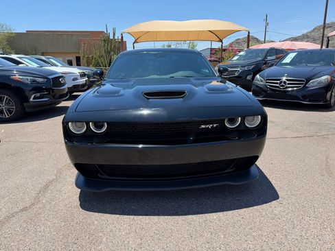 Used 2015 Dodge Challenger SRT Hellcat RWD image 2