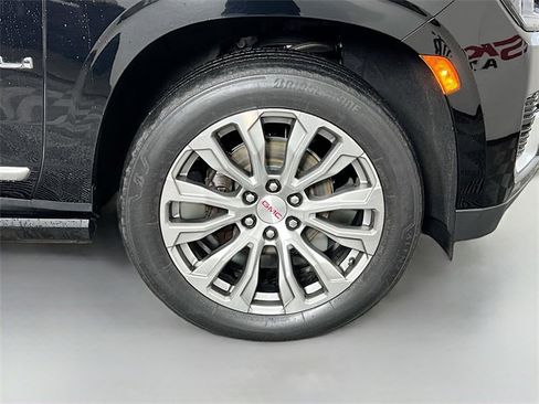 Used 2022 GMC Yukon Denali w/ Max Trailering Package image 40