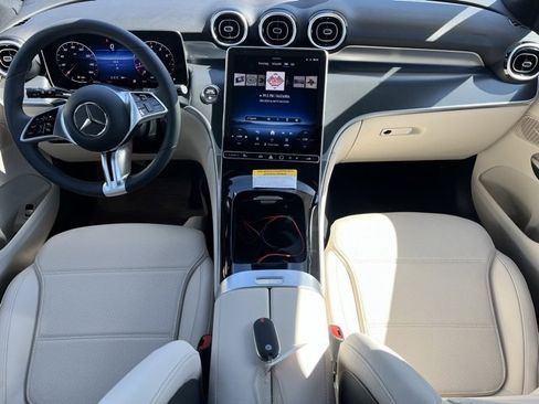 New 2026 Mercedes-Benz GLC 300 image 9