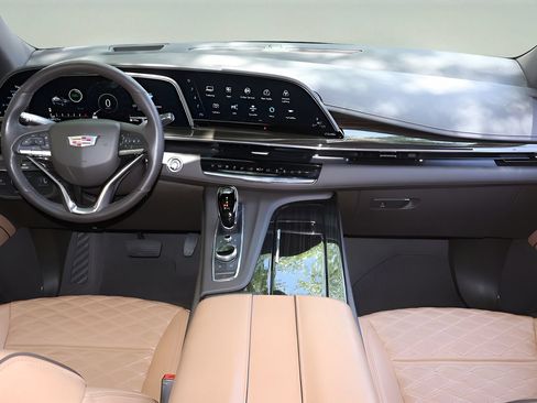 Used 2021 Cadillac Escalade Sport w/ LPO, ONYX Package AWD/4WD image 14