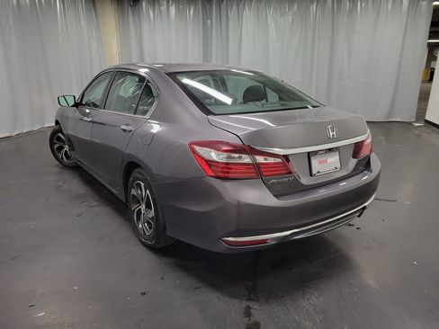 Used 2017 Honda Accord LX image 6