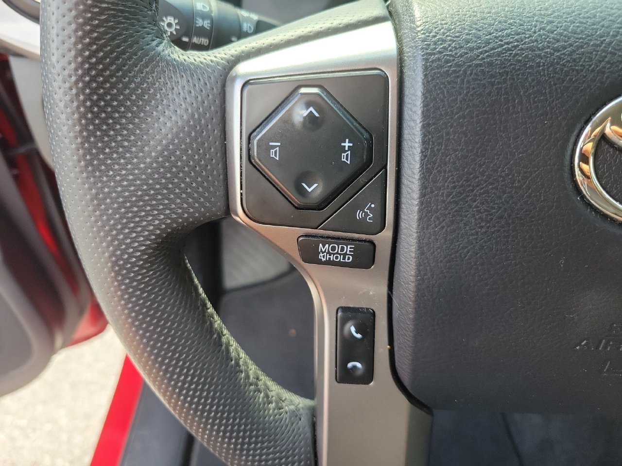 Used 2023 Toyota Tacoma SR5 RWD image 19