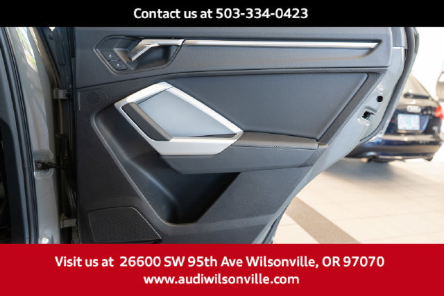 Used 2025 Audi Q3 2.0T Premium Plus w/ Premium Plus Package AWD/4WD image 31