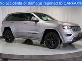 Used 2017 Jeep Grand Cherokee Altitude image 2
