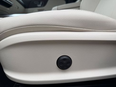 Certified 2026 Mercedes-Benz GLA 250 image 7