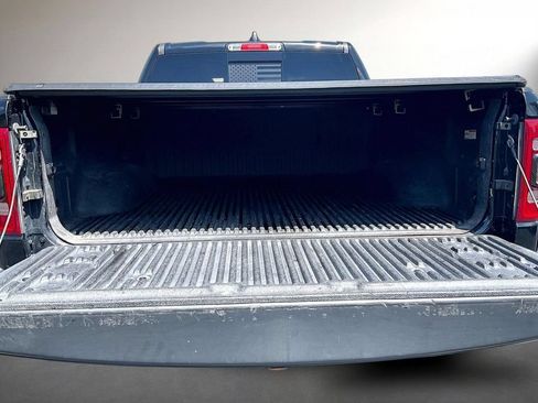 Used 2020 RAM 1500 Big Horn AWD/4WD image 7