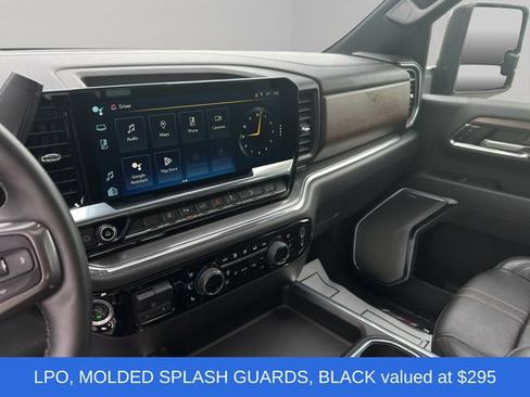 Used 2024 Chevrolet Silverado 2500 High Country w/ Technology Package AWD/4WD image 17