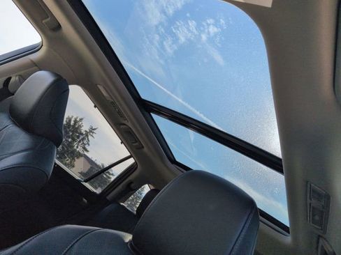 Used 2026 Toyota Highlander Platinum image 14