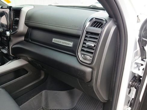 Used 2026 RAM 2500 4x4 Crew Cab image 28