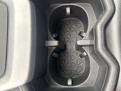 Used 2023 Toyota RAV4 XLE image 20