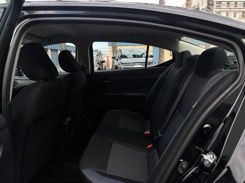 Used 2025 Nissan Versa SV FWD image 23