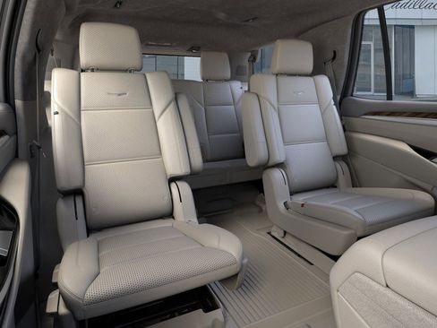 New 2026 Cadillac Escalade Platinum Sport w/ LPO, ONYX Package image 17