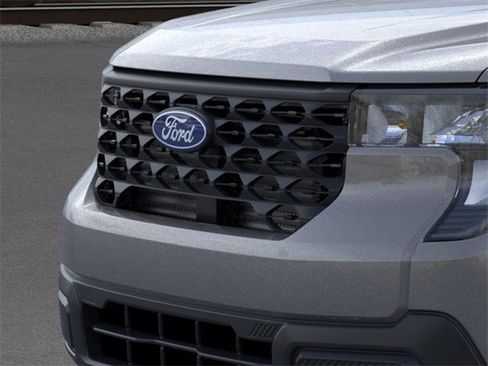 New 2026 Ford Maverick XL image 18