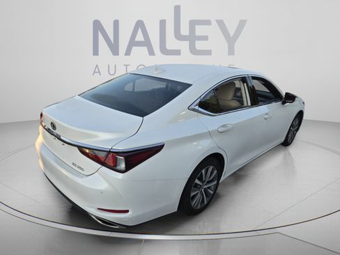 Certified 2021 Lexus ES 350 w/ Premium Package FWD image 5