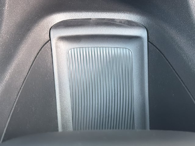 New 2027 Chrysler Pacifica Select FWD image 28