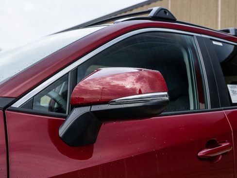 New 2025 Toyota RAV4 XLE w/ Convenience Package image 9