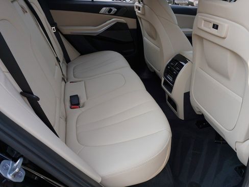 Used 2021 BMW X5 sDrive40i w/ Premium Package image 32