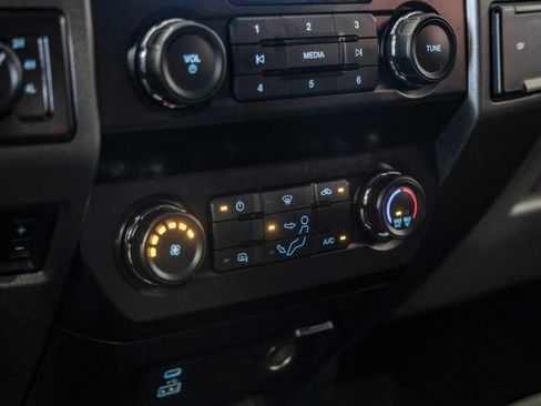 Used 2020 Ford F250 XL w/ STX Appearance Package AWD/4WD image 23