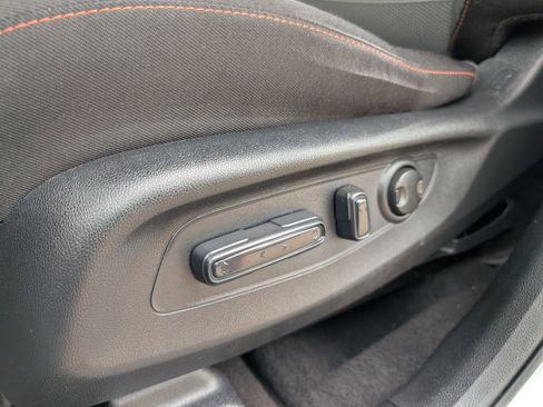 Certified 2025 Honda CR-V Sport image 10