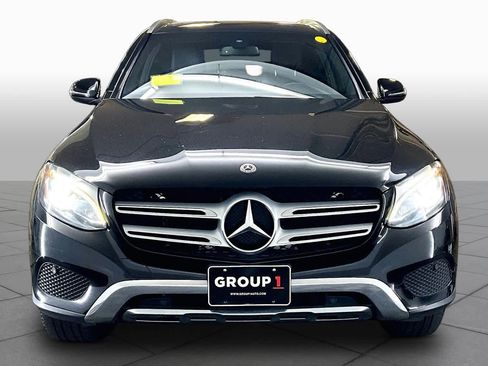 Certified 2019 Mercedes-Benz GLC 300 4MATIC image 4