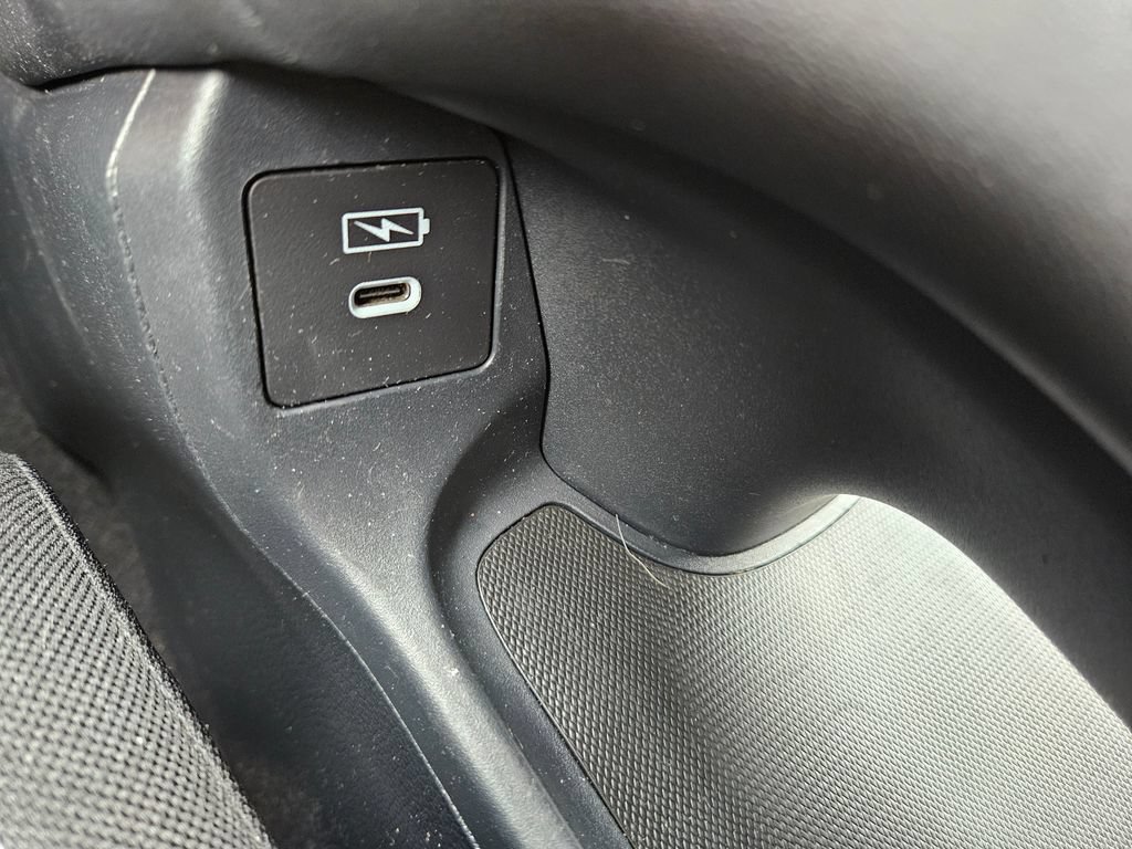 Used 2024 Honda HR-V LX image 33