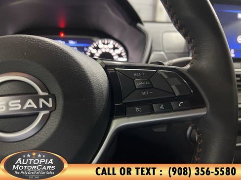 Used 2023 Nissan Altima 2.5 SR AWD/4WD image 24
